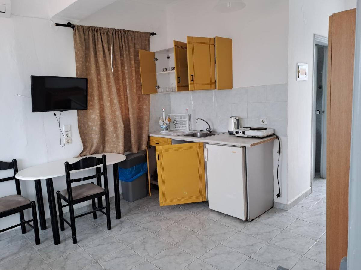 Haridimos Apartments Tavronitis  Exterior photo