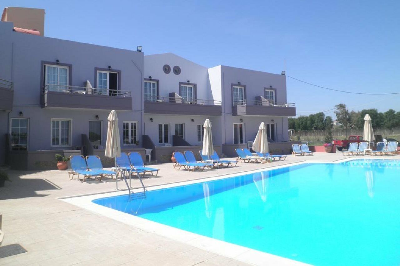 Haridimos Apartments Tavronitis  Exterior photo